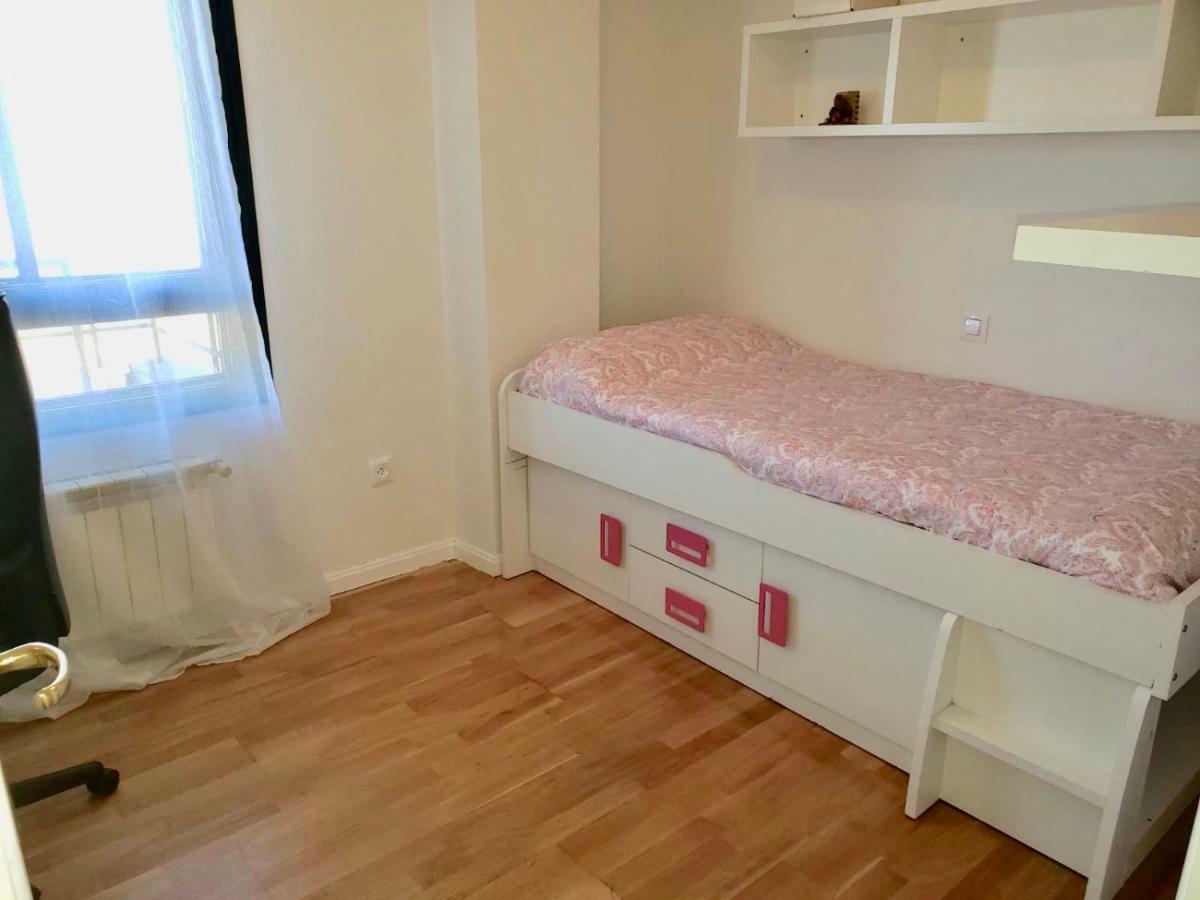 Roxy 1 Apartment Ávila Luaran gambar